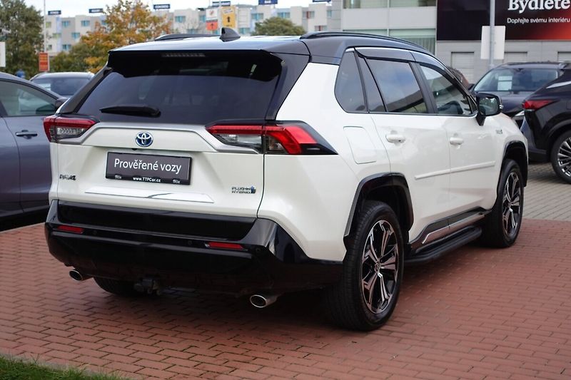 Toyota RAV4 2,5 PHEV Plug-in Selection VIP - fotka 4 z 38