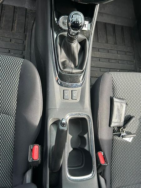 Nissan Pulsar (2017) DIG-T Acenta TCe115 - fotka 18 z 32