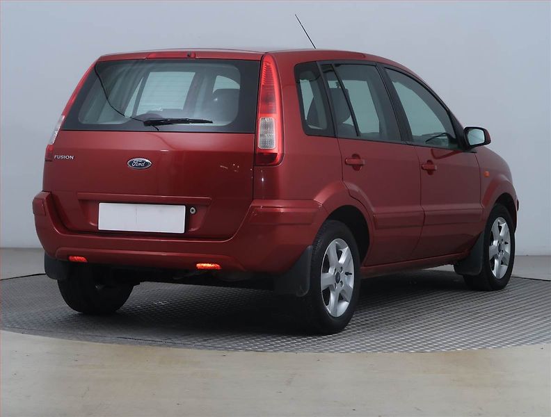 Ford Fusion (2009) 1.4, Eko.zaplacen, nová STK - fotka 5 z 13