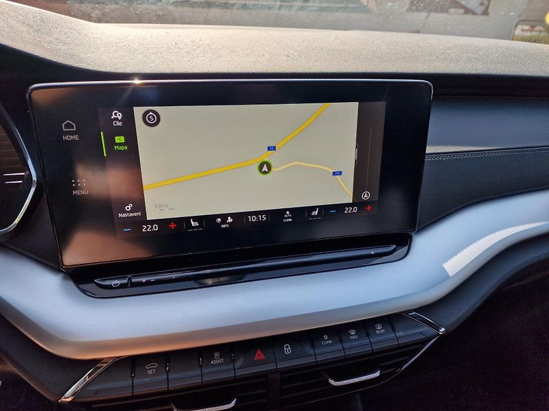 Škoda Octavia 2,0TDI 85KW SPORTLINE KAMERA  - fotka 15 z 22
