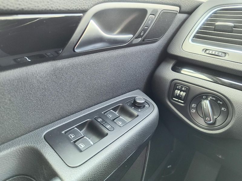 Seat Alhambra (2021) 1.4 TSI DSG 110KW/ NAVI/KAMERA - fotka 25 z 58