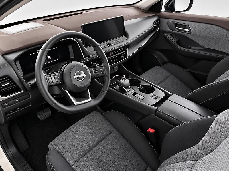 Nissan X-Trail (2023) - fotka 28 z 29