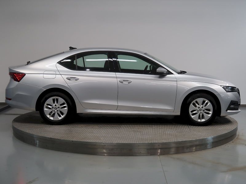 Škoda Octavia (2022) AMB TSI 81kW CZ DPH - fotka 8 z 34