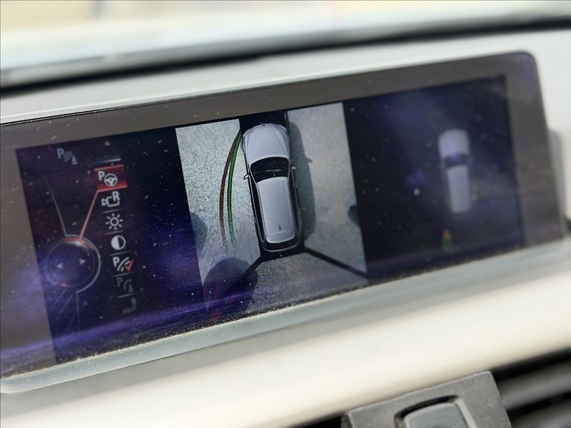 BMW Řada 3 2,0 XDRIVE NAVI,LED,PANO,DPH - fotka 39 z 39