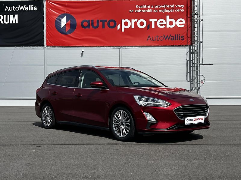 Ford Focus 1.5 110kW LED, HEAD-UP, B&O,TZ - fotka 2 z 25