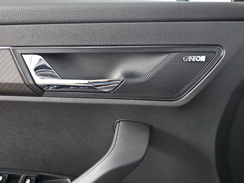 Škoda Karoq (2025) 2.0TSi 140kW 4X4 SPORTLINE TAŽ - fotka 29 z 35
