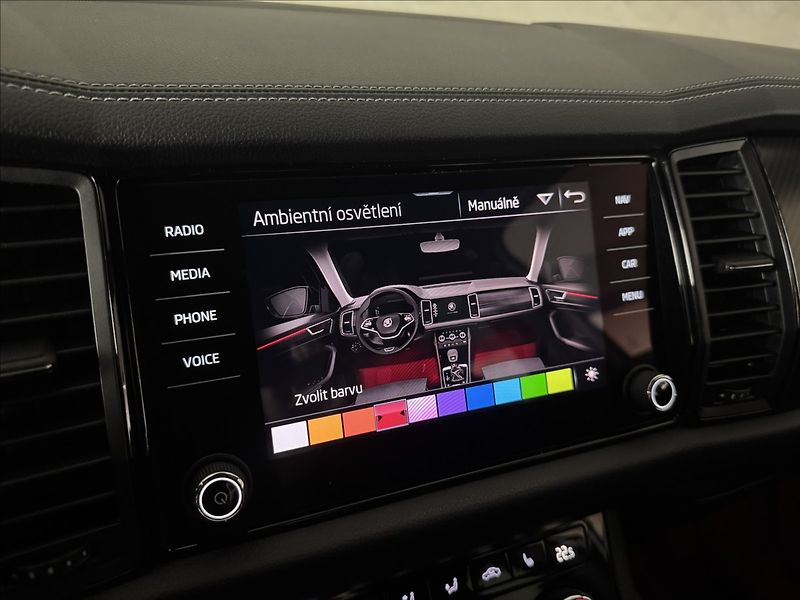 Škoda Kodiaq 2,0 TDi  DSG Sportline Virtual - fotka 36 z 50