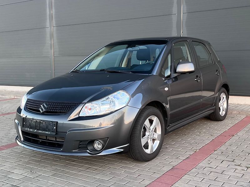 Suzuki SX4 1,6 VVti-VÝHŘEV.S-ALU - fotka 1 z 34