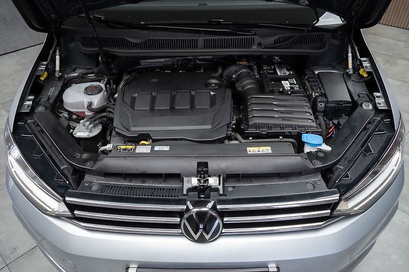 Volkswagen Touran 2.0TDI TAŽNÉ*WEBASTO*DPH*ČR 1M - fotka 43 z 51