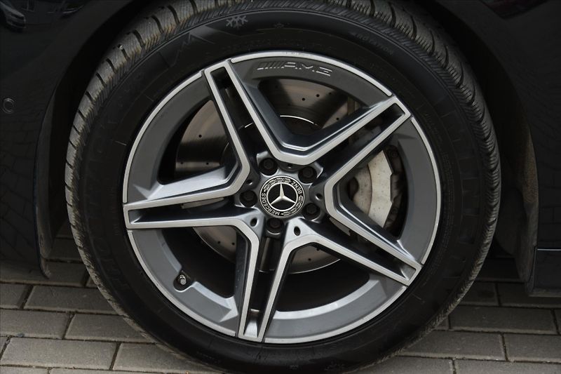 Mercedes-Benz Třídy S 400d 4 MATIC LONG AMG DPH - fotka 9 z 37