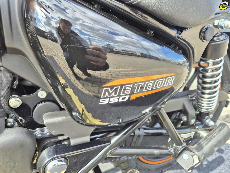 Royal Enfield Meteor 350 (2026) - fotka 15 z 42