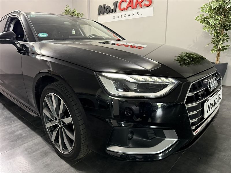 Audi A4 2,0   TDI QUATTRO MATRIX TZ - fotka 39 z 42