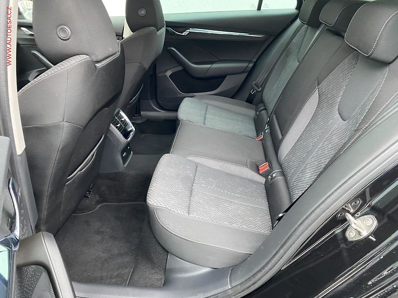 Škoda Octavia (2020) 2.0 TDi, Style, DSG, LED - fotka 10 z 18