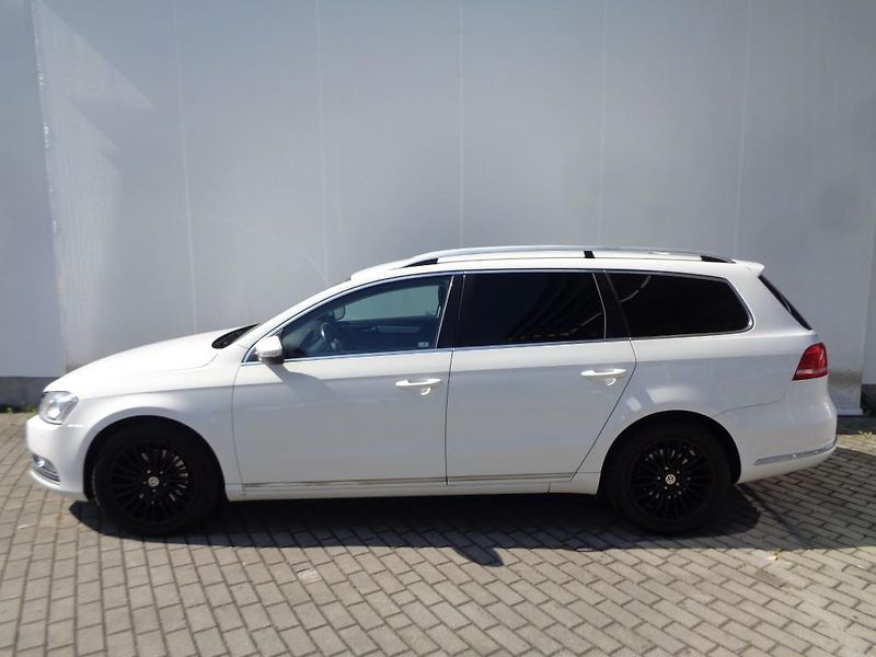 Volkswagen Passat 2.0 TDI Highline 103 kW M6F - fotka 3 z 29