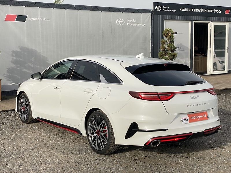 Kia ProCeed 1.6TGDi, ČR, automat, záruka - fotka 4 z 35