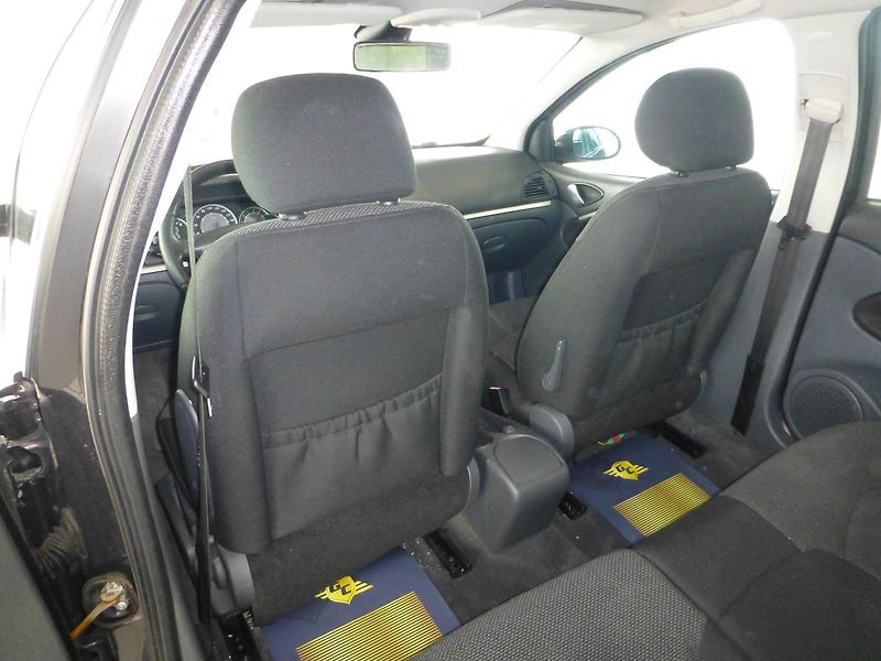 Citroën C5 (2008) 1,6HDI 80KW**DIGIKLIMA**ALU* - fotka 17 z 25