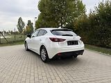 Mazda 3 2.0 Center-Line - náhled 8