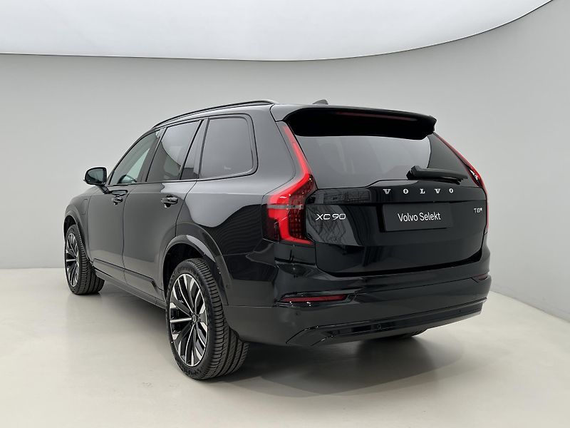 Volvo XC90 T8 AWD RECHARGE PLUS DARK AUT - fotka 11 z 48