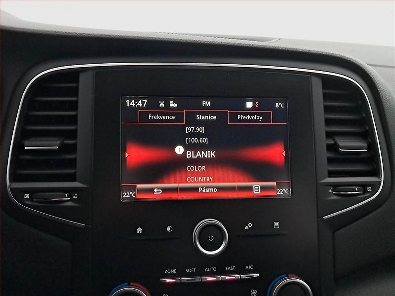 Renault Mégane (2018) 1.5 dCi, Navi, Park. senzory - fotka 12 z 19