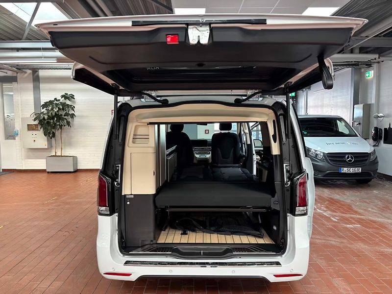 Mercedes-Benz Třídy V Marco Polo 250d AMG AIR 360 Ta - fotka 12 z 21