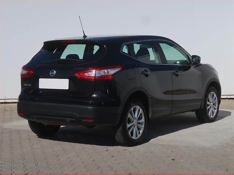 Nissan Qashqai (2016) 1.2 DIG-T, Serv.kniha, Navi - fotka 5 z 18