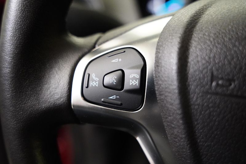 Ford Tourneo Courier - fotka 15 z 25