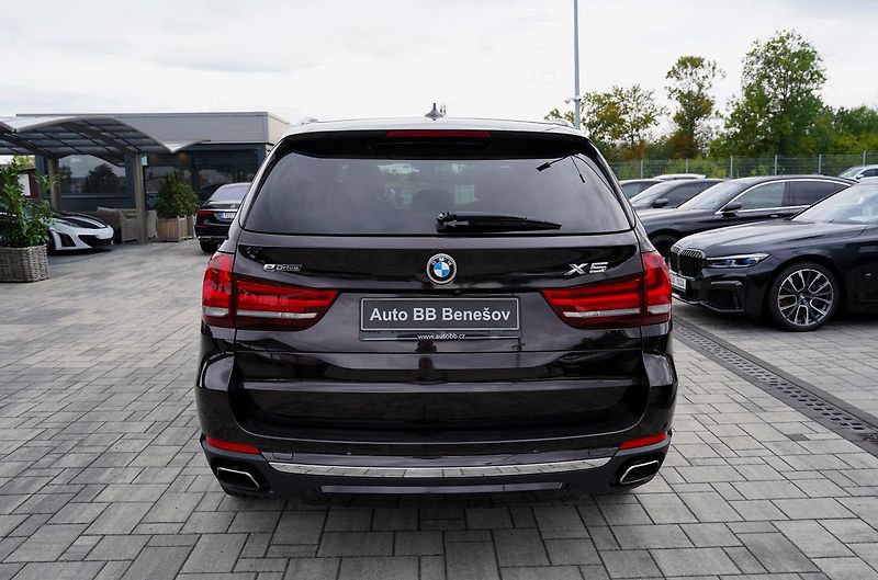 BMW X5 40e xDrive/iPerformance/315 PS - fotka 5 z 49