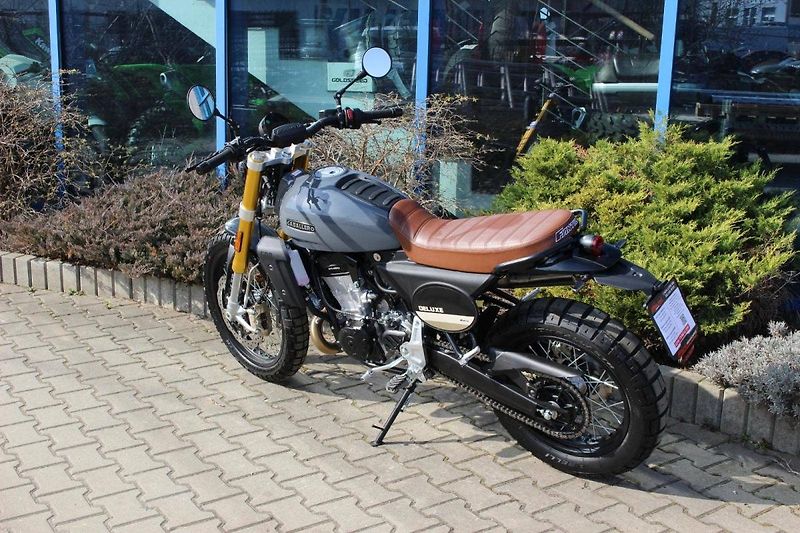 Fantic Caballero Scrambler 500 (2025) DE LUXE 2025 SKLADEM - fotka 9 z 10