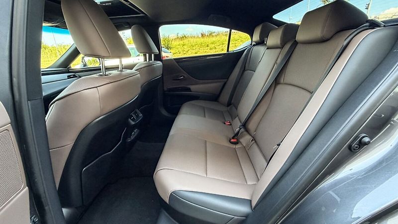 Lexus ES 300h 300H 2,5 HEV BUSINESS EDITION - fotka 15 z 25