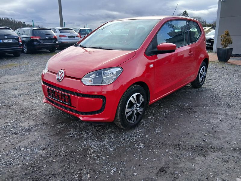 Volkswagen up! 1.0, 44 kW - fotka 2 z 33