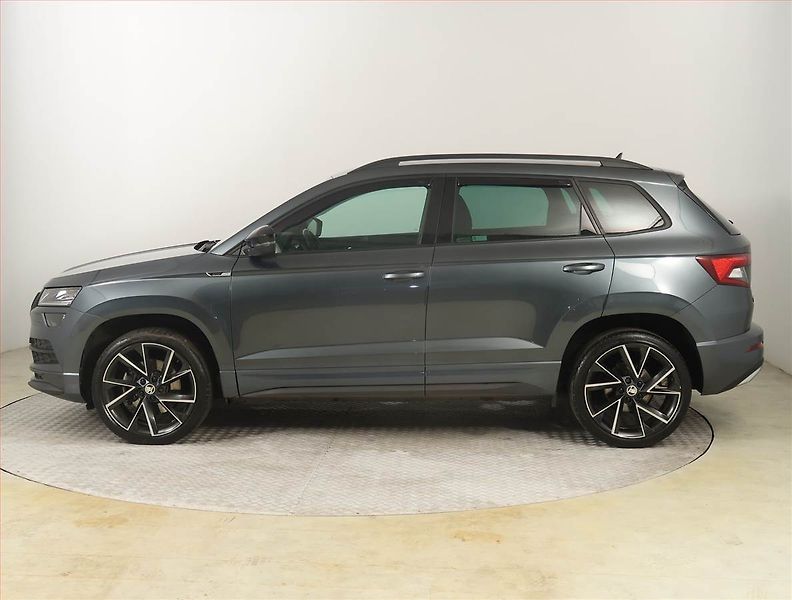Škoda Karoq (2021) Sportline 1.5 TSI - fotka 3 z 24