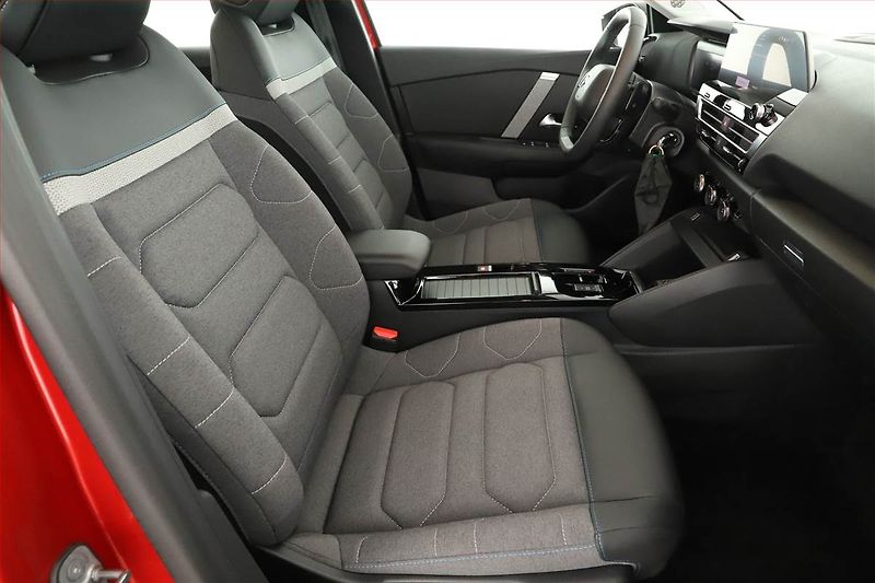 Citroën C4 (2024) 1.2 PureTech - fotka 7 z 20