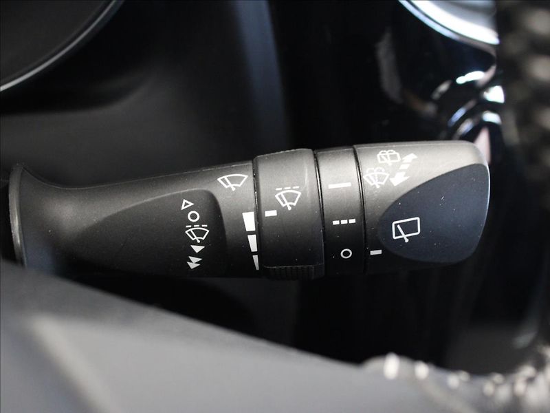 Toyota Auris 1,2 Turbo navi aut. Klima - fotka 21 z 31