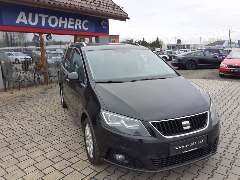 Seat Alhambra (2014) 2.0 TDi 4x4 7.MÍST - fotka 2 z 48
