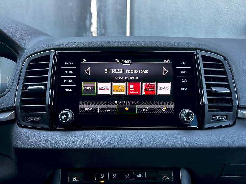 Škoda Karoq (2025) 1.5 TSI 110kW DSG Selection Va - fotka 11 z 34