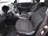 Kia Sportage (2010) 2.0 CRDi 4x4, ČR, AC, park - náhled 9