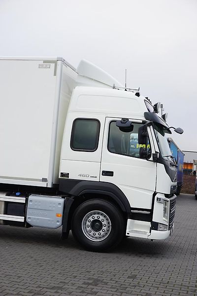Volvo FM (2016) 460 / E 6 / IZOTERMA + WINDA / - fotka 31 z 45