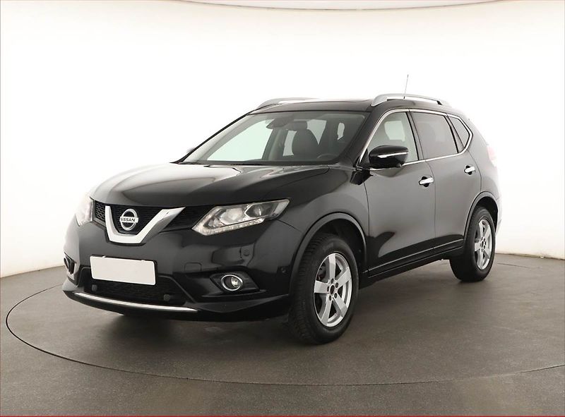Nissan X-Trail (2017) 1.6 dCi, Kůže, Navi, Tempomat - fotka 2 z 21