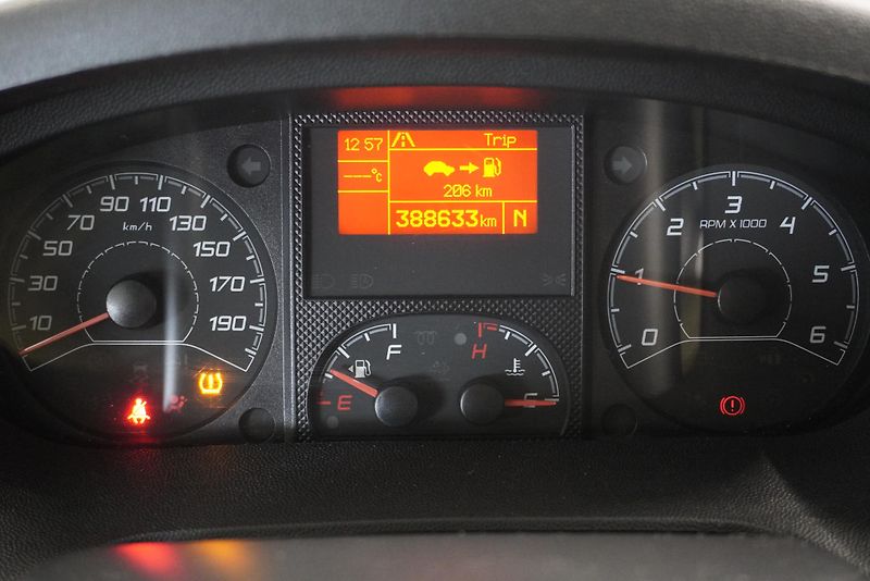 Fiat Ducato 2.3 9MÍST VZADU HYDR. PLOŠINA - fotka 24 z 24