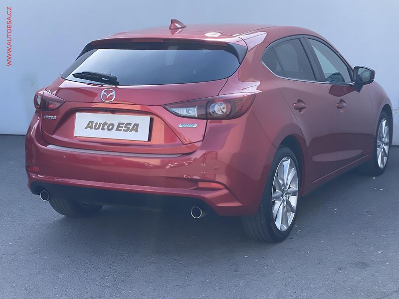 Mazda 3 (2018) 2.0 i, ČR, LED, navi - fotka 4 z 18