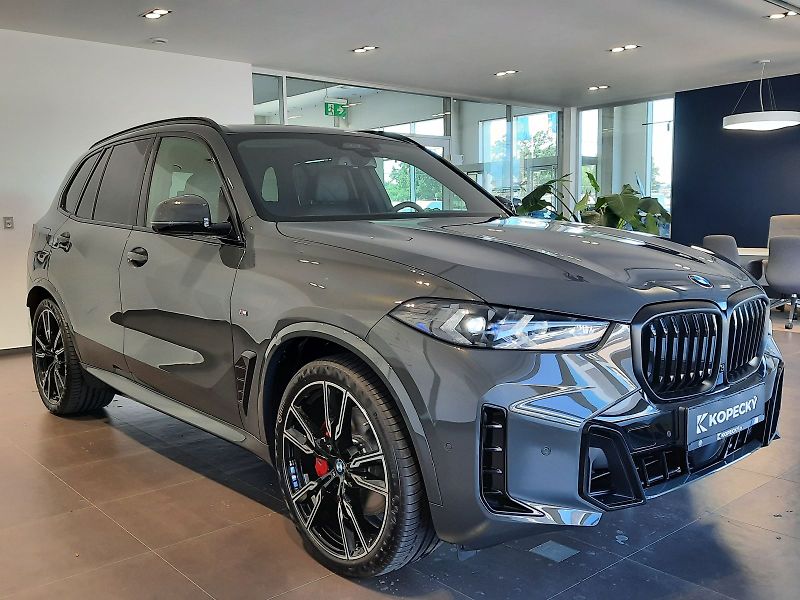 BMW X5 (2026) xDrive 30d M Sport - fotka 8 z 17