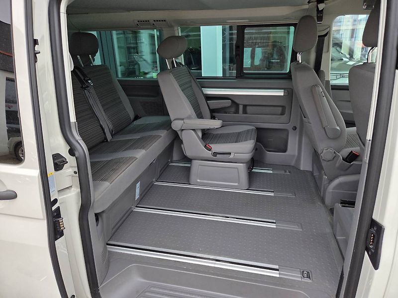 Volkswagen California 2.0 TDI DSG 4M Beach 7míst - fotka 7 z 75