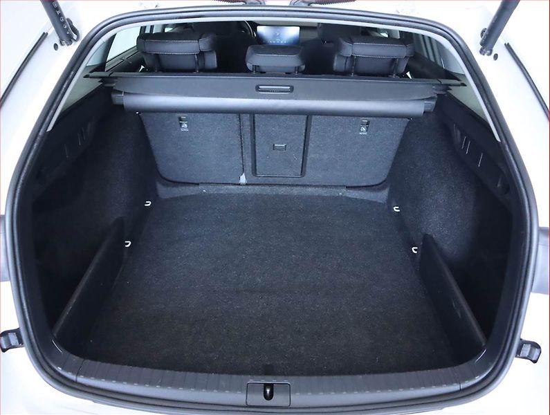 Škoda Octavia (2022) Style 2.0 TDI, Automat - fotka 14 z 21