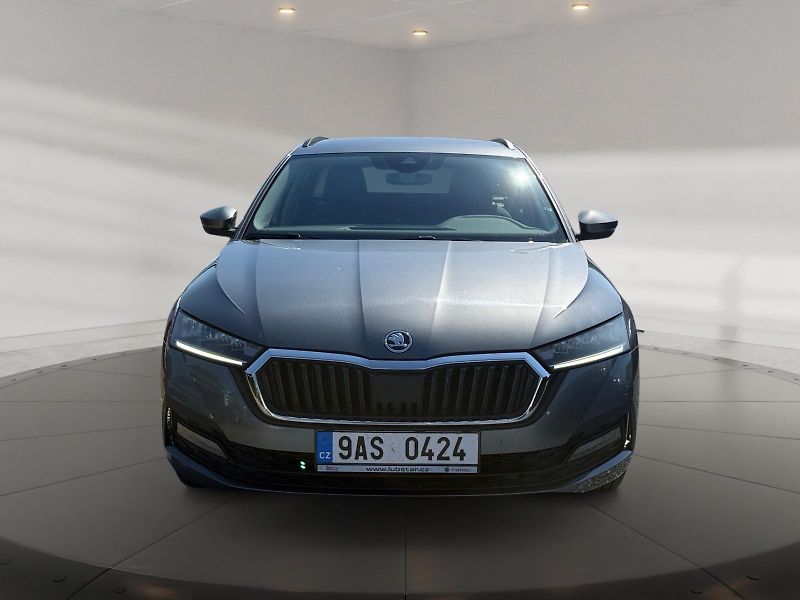 Škoda Octavia (2023) AMBITION 1.5TSI 110kW CZ DPH - fotka 2 z 11