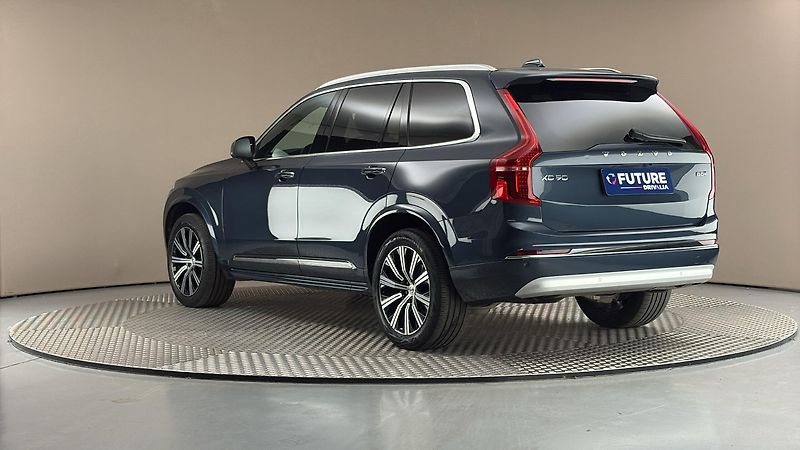 Volvo XC90 2.0 B5 AUT AWD Inscription - fotka 2 z 33