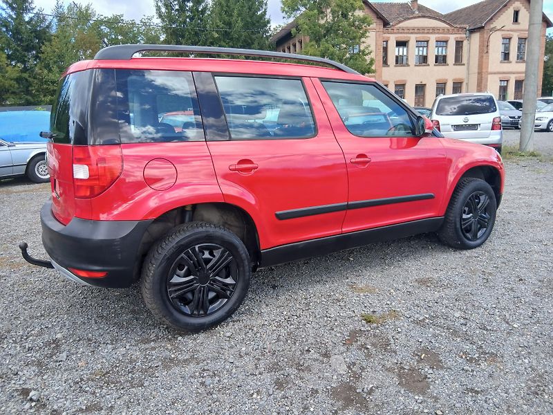 Škoda Yeti TSI, 4x4, nová STK - fotka 8 z 35