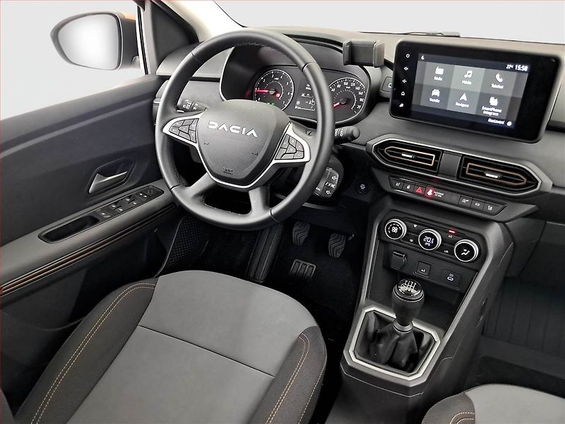 Dacia Jogger (2025) 1.0 TCe, Extreme, Led světla - fotka 7 z 18