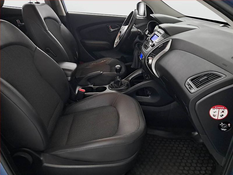 Hyundai ix35 (2011) 1.6 GDI, Serv.kniha, Tempomat - fotka 9 z 17