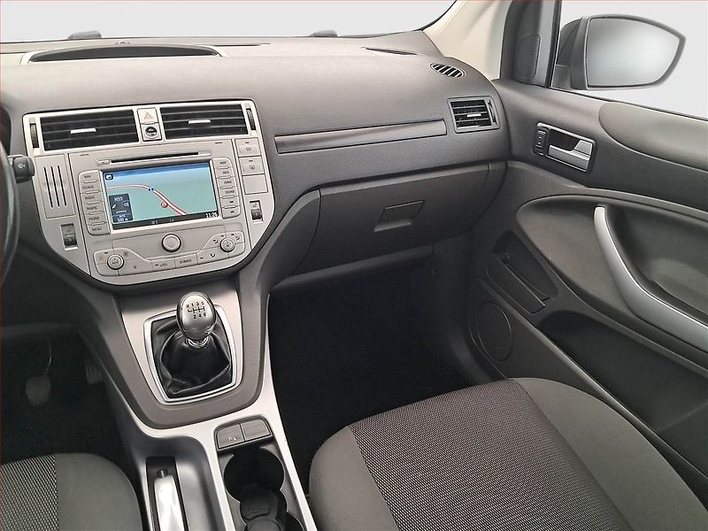 Ford Kuga (2012) 2.0 TDCi, 4X4, Navi, Tempomat - fotka 8 z 19