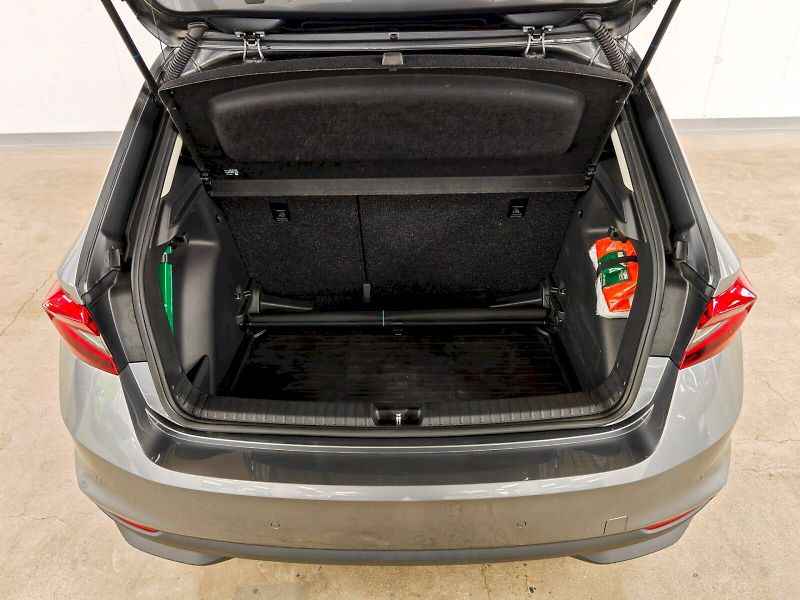 Škoda Fabia (2025) 1.0 TSI 70 kW Top Selection - fotka 27 z 28